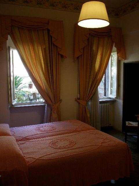 Hotel Belvedere Assisi Ruang foto