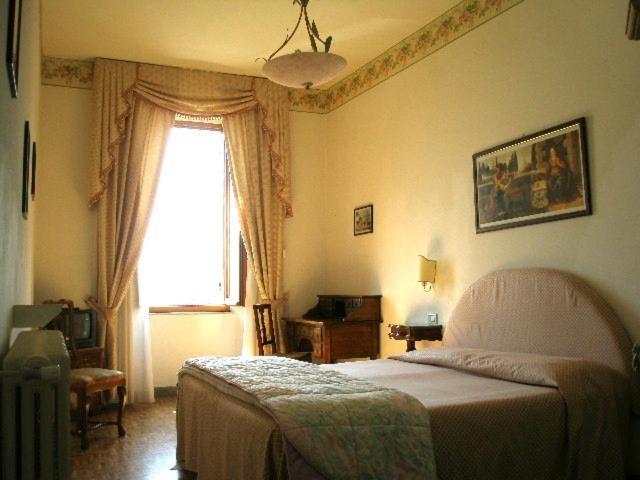 Hotel Belvedere Assisi Ruang foto